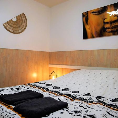 Appartement A 150 M De La Cathedrale Родез Екстериор снимка